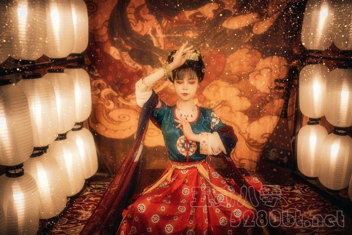[YITUYU艺图语]2023.11.15 敦煌定若远 召吉里[21+1P／500MB]推荐预览图