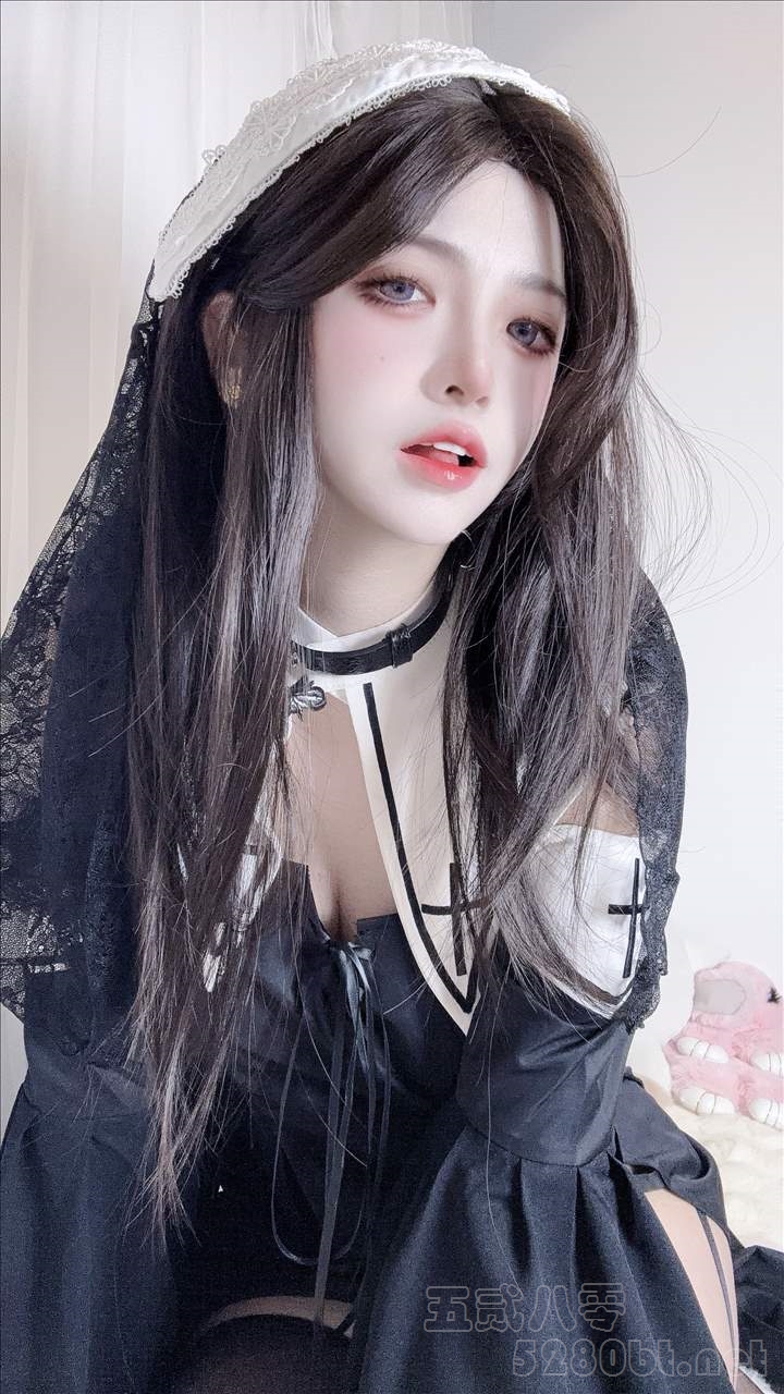 Coser@疯猫Ss  VOL.153 修女自拍[21P-60.2M]推荐预览图